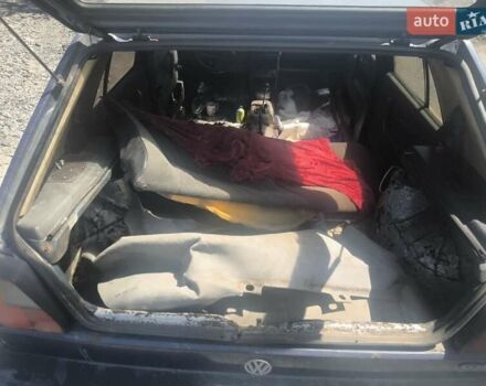 Синій Фольксваген Гольф, об'ємом двигуна 1.3 л та пробігом 300 тис. км за 397 $, фото 3 на Automoto.ua