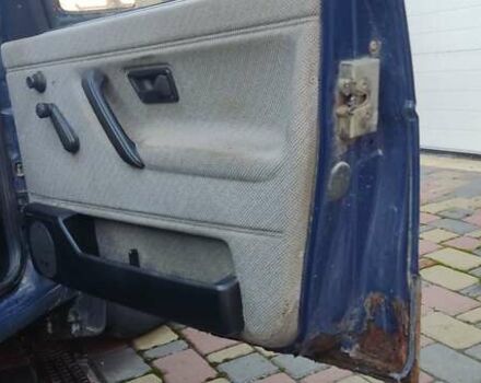 Синий Фольксваген Гольф, объемом двигателя 1.6 л и пробегом 399 тыс. км за 1200 $, фото 18 на Automoto.ua