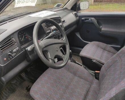 Синій Фольксваген Гольф, об'ємом двигуна 1.4 л та пробігом 300 тис. км за 1200 $, фото 7 на Automoto.ua