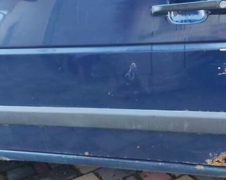 Синий Фольксваген Гольф, объемом двигателя 1.6 л и пробегом 399 тыс. км за 1200 $, фото 4 на Automoto.ua