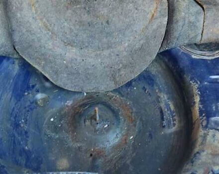 Синий Фольксваген Гольф, объемом двигателя 1.6 л и пробегом 399 тыс. км за 1200 $, фото 17 на Automoto.ua