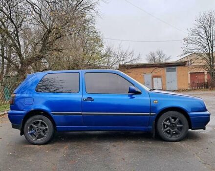 Синий Фольксваген Гольф, объемом двигателя 1.78 л и пробегом 133 тыс. км за 2800 $, фото 3 на Automoto.ua