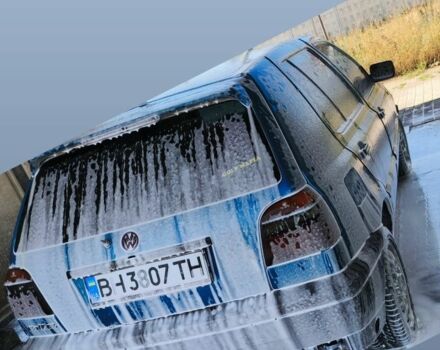 Синій Фольксваген Гольф, об'ємом двигуна 1.8 л та пробігом 350 тис. км за 2500 $, фото 3 на Automoto.ua