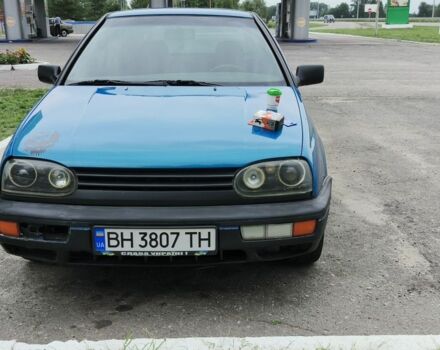 Синій Фольксваген Гольф, об'ємом двигуна 1.8 л та пробігом 350 тис. км за 2500 $, фото 1 на Automoto.ua