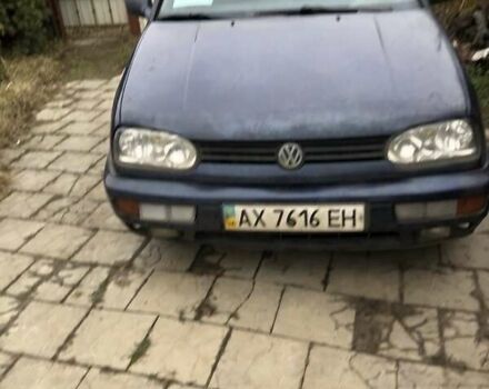 Синий Фольксваген Гольф, объемом двигателя 1.78 л и пробегом 226 тыс. км за 2600 $, фото 6 на Automoto.ua