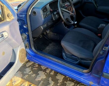 Синій Фольксваген Гольф, об'ємом двигуна 1.8 л та пробігом 175 тис. км за 2300 $, фото 2 на Automoto.ua