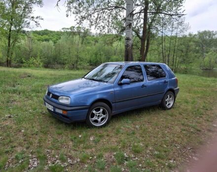 Синій Фольксваген Гольф, об'ємом двигуна 1.6 л та пробігом 250 тис. км за 2400 $, фото 6 на Automoto.ua