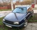 Синий Фольксваген Гольф, объемом двигателя 1.8 л и пробегом 1000 тыс. км за 1650 $, фото 1 на Automoto.ua