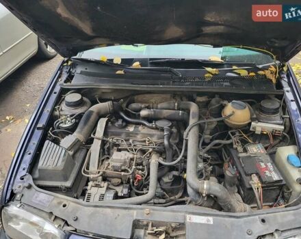 Синій Фольксваген Гольф, об'ємом двигуна 1.9 л та пробігом 250 тис. км за 2600 $, фото 1 на Automoto.ua