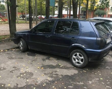 Синий Фольксваген Гольф, объемом двигателя 1.8 л и пробегом 220 тыс. км за 1500 $, фото 2 на Automoto.ua