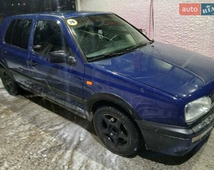 Синій Фольксваген Гольф, об'ємом двигуна 1.39 л та пробігом 280 тис. км за 3000 $, фото 2 на Automoto.ua