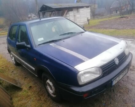 Синий Фольксваген Гольф, объемом двигателя 1.4 л и пробегом 350 тыс. км за 650 $, фото 3 на Automoto.ua