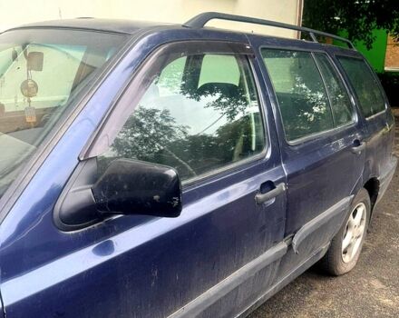 Синій Фольксваген Гольф, об'ємом двигуна 1.8 л та пробігом 0 тис. км за 2100 $, фото 1 на Automoto.ua