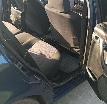 Синий Фольксваген Гольф, объемом двигателя 1.78 л и пробегом 298 тыс. км за 1999 $, фото 4 на Automoto.ua