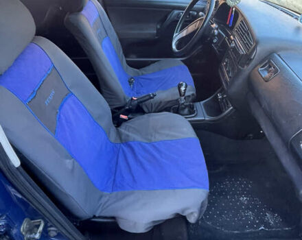 Синий Фольксваген Гольф, объемом двигателя 1.6 л и пробегом 477 тыс. км за 1399 $, фото 7 на Automoto.ua