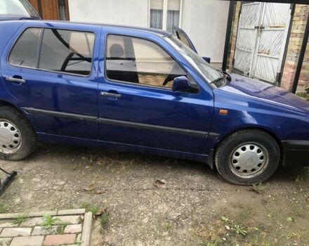 Синий Фольксваген Гольф, объемом двигателя 1.8 л и пробегом 189 тыс. км за 1899 $, фото 3 на Automoto.ua