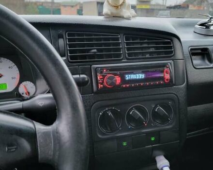 Синій Фольксваген Гольф, об'ємом двигуна 1.9 л та пробігом 120 тис. км за 2450 $, фото 5 на Automoto.ua