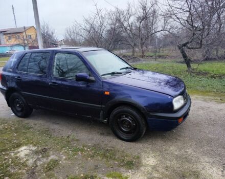 Синий Фольксваген Гольф, объемом двигателя 1.9 л и пробегом 300 тыс. км за 1200 $, фото 1 на Automoto.ua