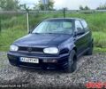 Синий Фольксваген Гольф, объемом двигателя 1.6 л и пробегом 250 тыс. км за 2000 $, фото 1 на Automoto.ua