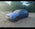 Синий Фольксваген Гольф, объемом двигателя 1.6 л и пробегом 106 тыс. км за 1400 $, фото 1 на Automoto.ua