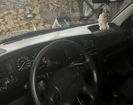 Синій Фольксваген Гольф, об'ємом двигуна 1.6 л та пробігом 300 тис. км за 1700 $, фото 3 на Automoto.ua