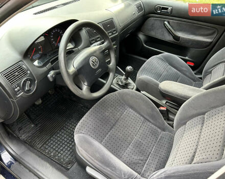 Синій Фольксваген Гольф, об'ємом двигуна 1.39 л та пробігом 218 тис. км за 3650 $, фото 15 на Automoto.ua