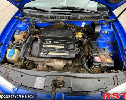 Синий Фольксваген Гольф, объемом двигателя 1.4 л и пробегом 0 тыс. км за 3600 $, фото 11 на Automoto.ua