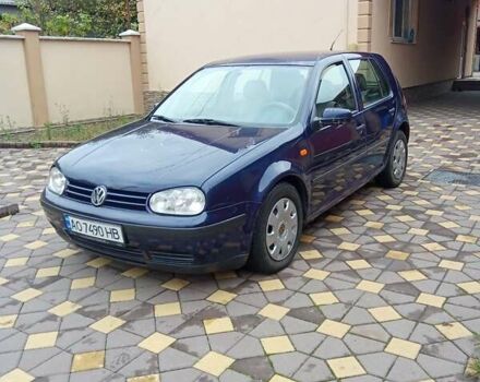 Синий Фольксваген Гольф, объемом двигателя 1.6 л и пробегом 346 тыс. км за 2300 $, фото 30 на Automoto.ua