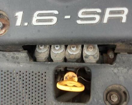 Синий Фольксваген Гольф, объемом двигателя 1.6 л и пробегом 346 тыс. км за 2300 $, фото 30 на Automoto.ua