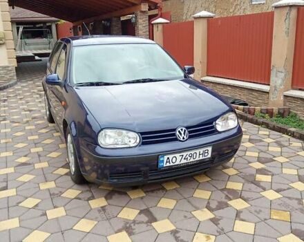 Синий Фольксваген Гольф, объемом двигателя 1.6 л и пробегом 346 тыс. км за 2300 $, фото 22 на Automoto.ua