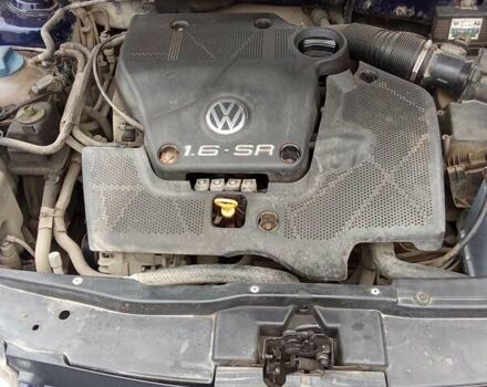 Синий Фольксваген Гольф, объемом двигателя 1.6 л и пробегом 346 тыс. км за 2300 $, фото 5 на Automoto.ua