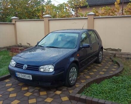 Синий Фольксваген Гольф, объемом двигателя 1.6 л и пробегом 346 тыс. км за 2300 $, фото 3 на Automoto.ua