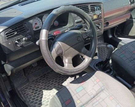 Синій Фольксваген Гольф, об'ємом двигуна 1.6 л та пробігом 1 тис. км за 2200 $, фото 6 на Automoto.ua