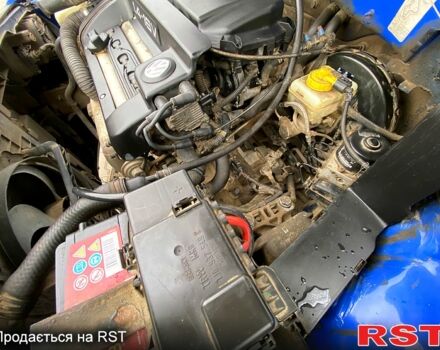 Синий Фольксваген Гольф, объемом двигателя 1.4 л и пробегом 0 тыс. км за 3600 $, фото 12 на Automoto.ua