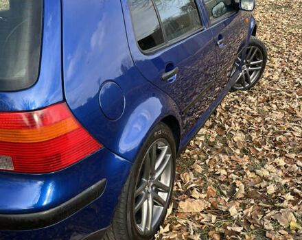 Синій Фольксваген Гольф, об'ємом двигуна 1.39 л та пробігом 326 тис. км за 3700 $, фото 5 на Automoto.ua