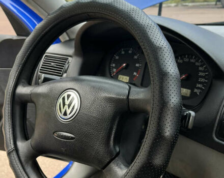 Синий Фольксваген Гольф, объемом двигателя 1.6 л и пробегом 308 тыс. км за 3450 $, фото 9 на Automoto.ua