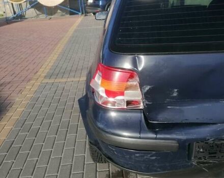 Синій Фольксваген Гольф, об'ємом двигуна 1.39 л та пробігом 333 тис. км за 2700 $, фото 13 на Automoto.ua