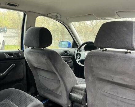 Синий Фольксваген Гольф, объемом двигателя 1.9 л и пробегом 275 тыс. км за 4699 $, фото 13 на Automoto.ua