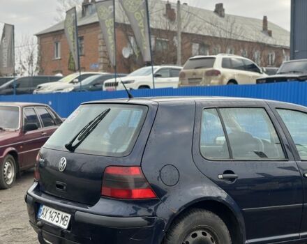 Синий Фольксваген Гольф, объемом двигателя 1.4 л и пробегом 300 тыс. км за 2300 $, фото 5 на Automoto.ua