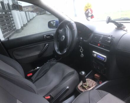 Синій Фольксваген Гольф, об'ємом двигуна 1.9 л та пробігом 393 тис. км за 4000 $, фото 9 на Automoto.ua