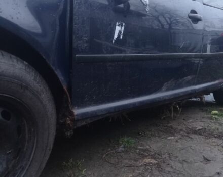 Синий Фольксваген Гольф, объемом двигателя 1.4 л и пробегом 230 тыс. км за 1650 $, фото 4 на Automoto.ua