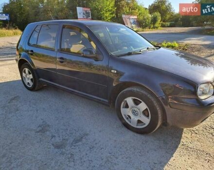 Синий Фольксваген Гольф, объемом двигателя 1.6 л и пробегом 500 тыс. км за 4000 $, фото 5 на Automoto.ua