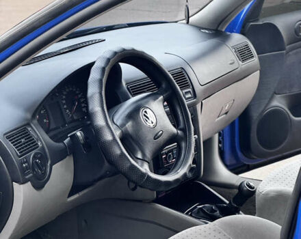 Синий Фольксваген Гольф, объемом двигателя 1.6 л и пробегом 308 тыс. км за 3450 $, фото 8 на Automoto.ua