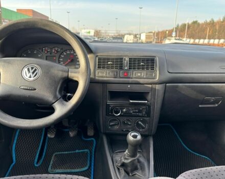 Синий Фольксваген Гольф, объемом двигателя 1.4 л и пробегом 247 тыс. км за 2850 $, фото 4 на Automoto.ua