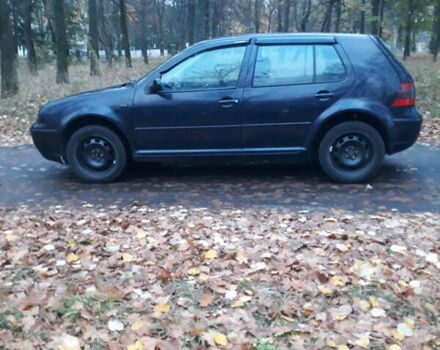 Синий Фольксваген Гольф, объемом двигателя 1.59 л и пробегом 205 тыс. км за 4500 $, фото 5 на Automoto.ua