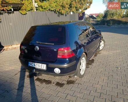 Синий Фольксваген Гольф, объемом двигателя 1.6 л и пробегом 300 тыс. км за 3600 $, фото 5 на Automoto.ua