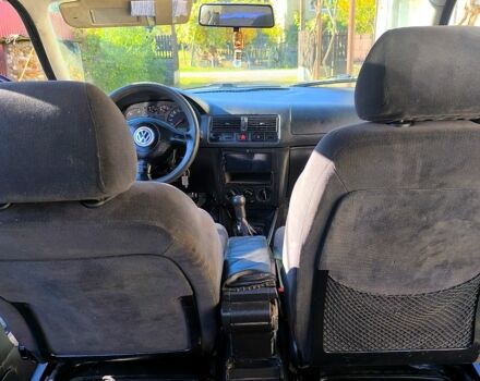 Синий Фольксваген Гольф, объемом двигателя 1.9 л и пробегом 297 тыс. км за 2950 $, фото 6 на Automoto.ua