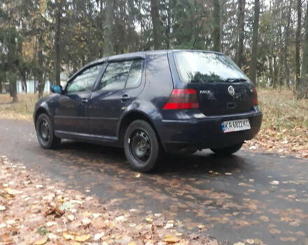 Синий Фольксваген Гольф, объемом двигателя 1.59 л и пробегом 205 тыс. км за 4500 $, фото 2 на Automoto.ua