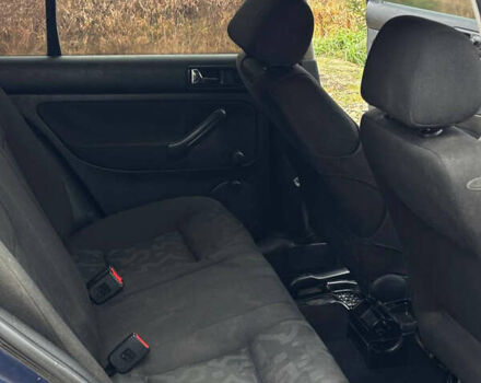 Синій Фольксваген Гольф, об'ємом двигуна 1.9 л та пробігом 290 тис. км за 3650 $, фото 14 на Automoto.ua