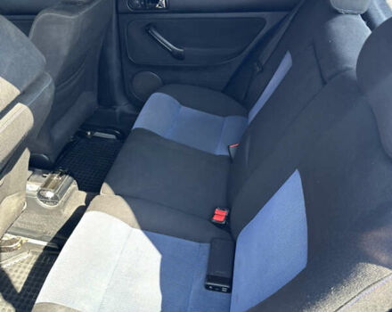 Синій Фольксваген Гольф, об'ємом двигуна 1.78 л та пробігом 489 тис. км за 3800 $, фото 24 на Automoto.ua